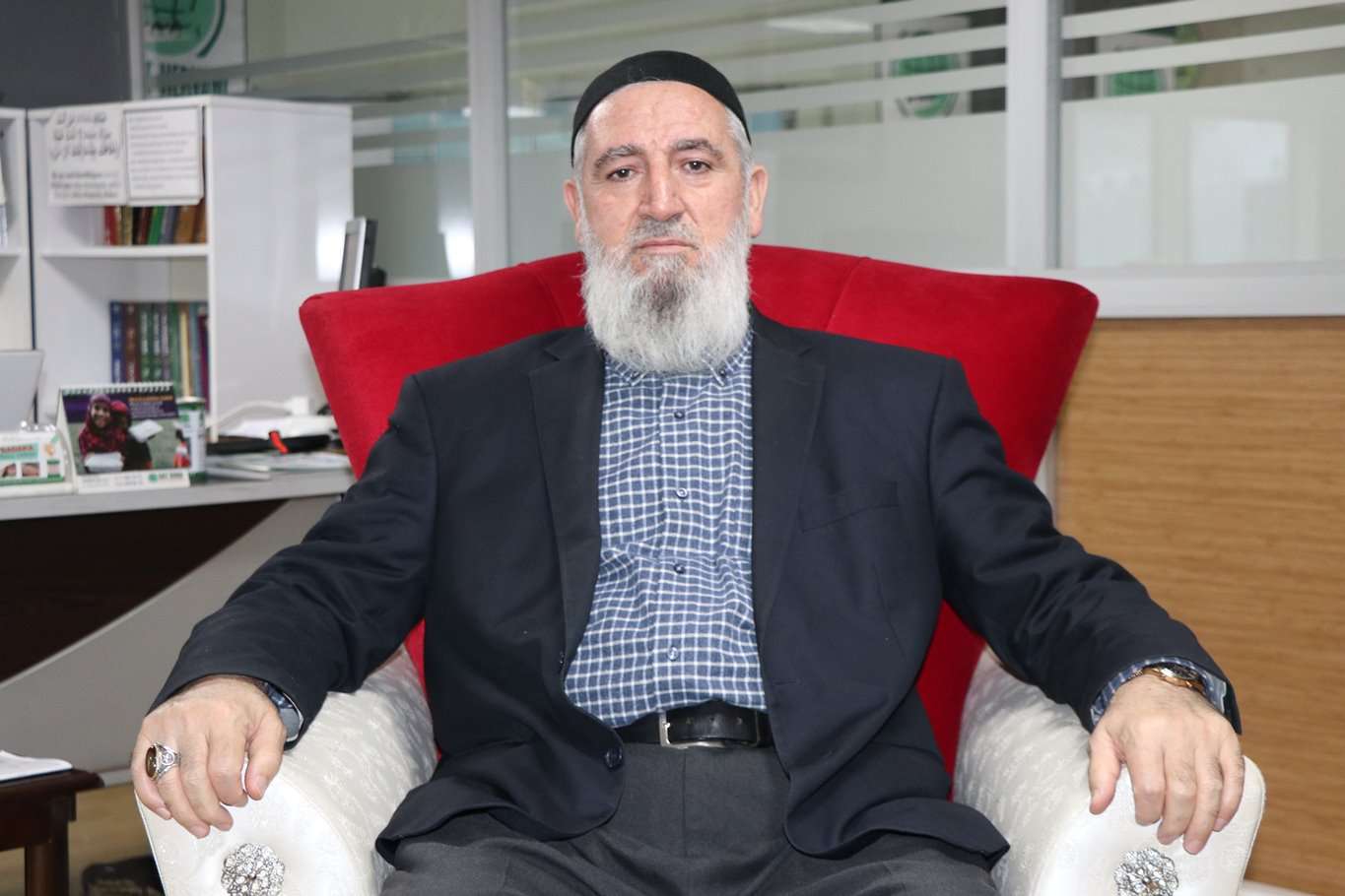 İslam'a göre kadının nafakası süresiz mi, boşanma nafakası nasıl ödenmeli?
